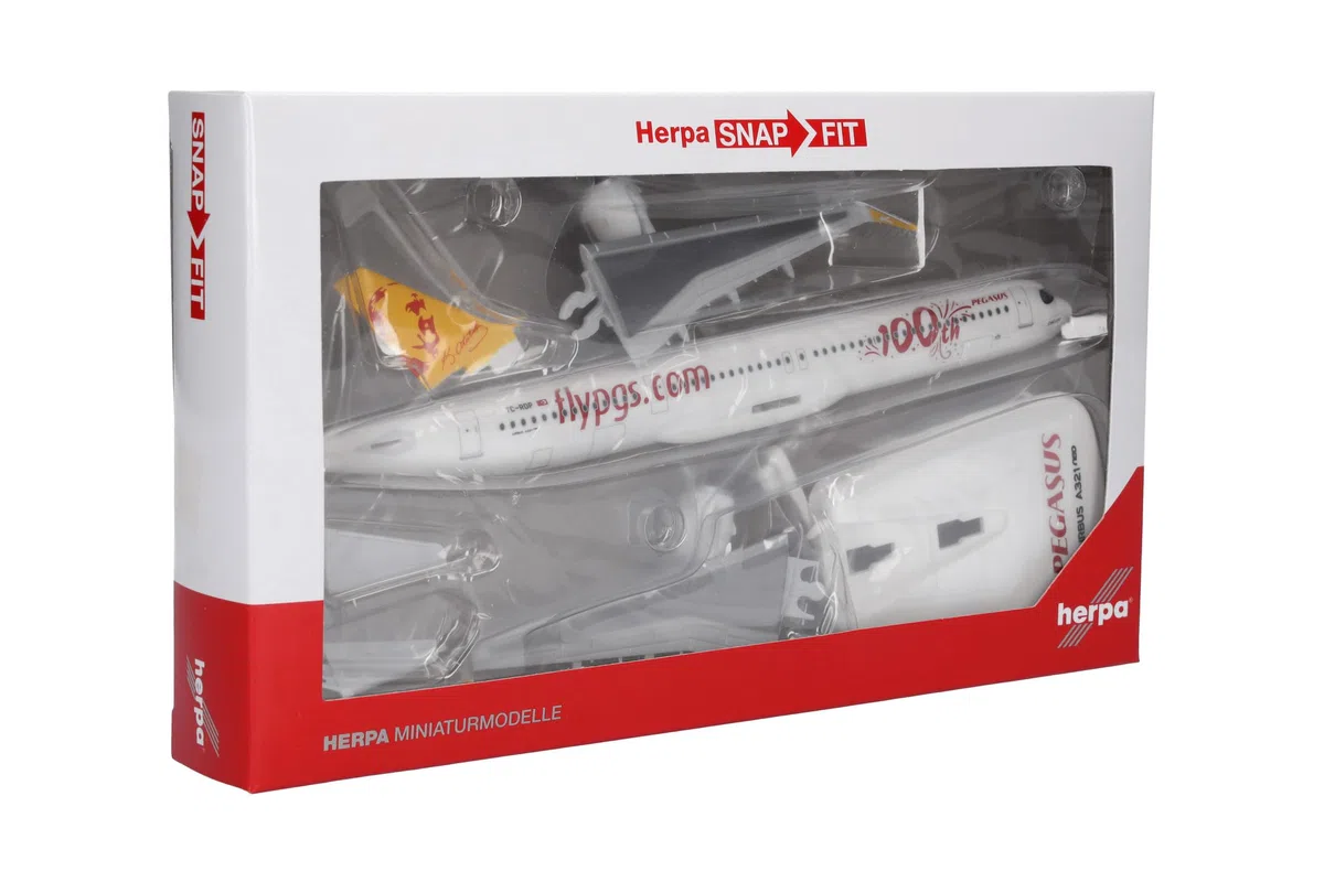 herpa modello aereo Snap-Fit Airbus A321neo 100th Pegasus Airlines, miniatura in scala 1:200, pezzo da collezione, con supporto, plastica.