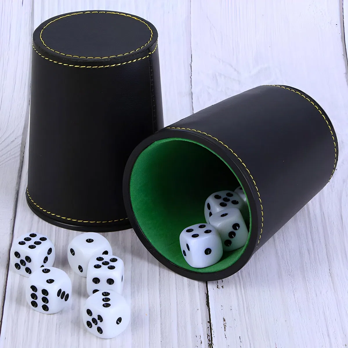 5 Set di Bicchieri per Dadi in Pelle Tazze di Dadi in Pelle PU Set di Tazze per Dadi, Tazza di Dadi in Pelle con 25 Dadi Tazza Agitatore di Dadi