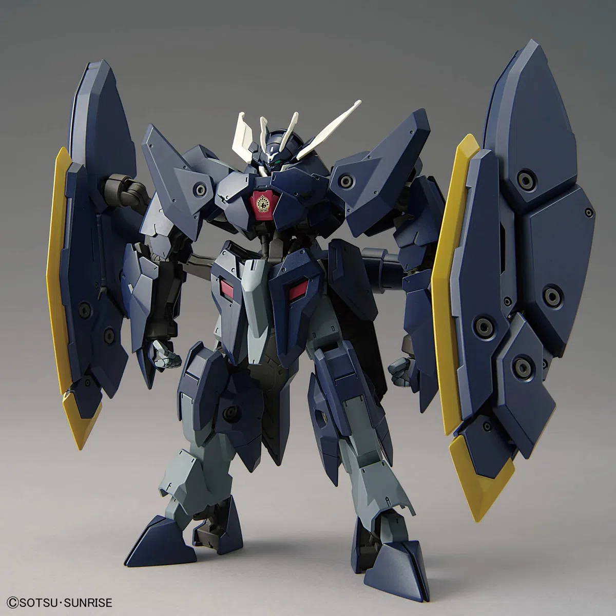 Bandai Spirits HG Mobile Suit Gundam Gundam Zagan - Tuta per orfani a sangue di ferro, scala 1:144, modello in plastica con codice colore