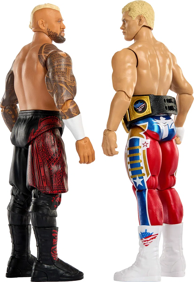Mattel WWE Main Event - The American Nightmare Cody Rhodes vs Solo Sikoa Series 24, set Showdown da collezione con 2 personaggi snodati e accessori inclusi, 6+ anni, JHJ54