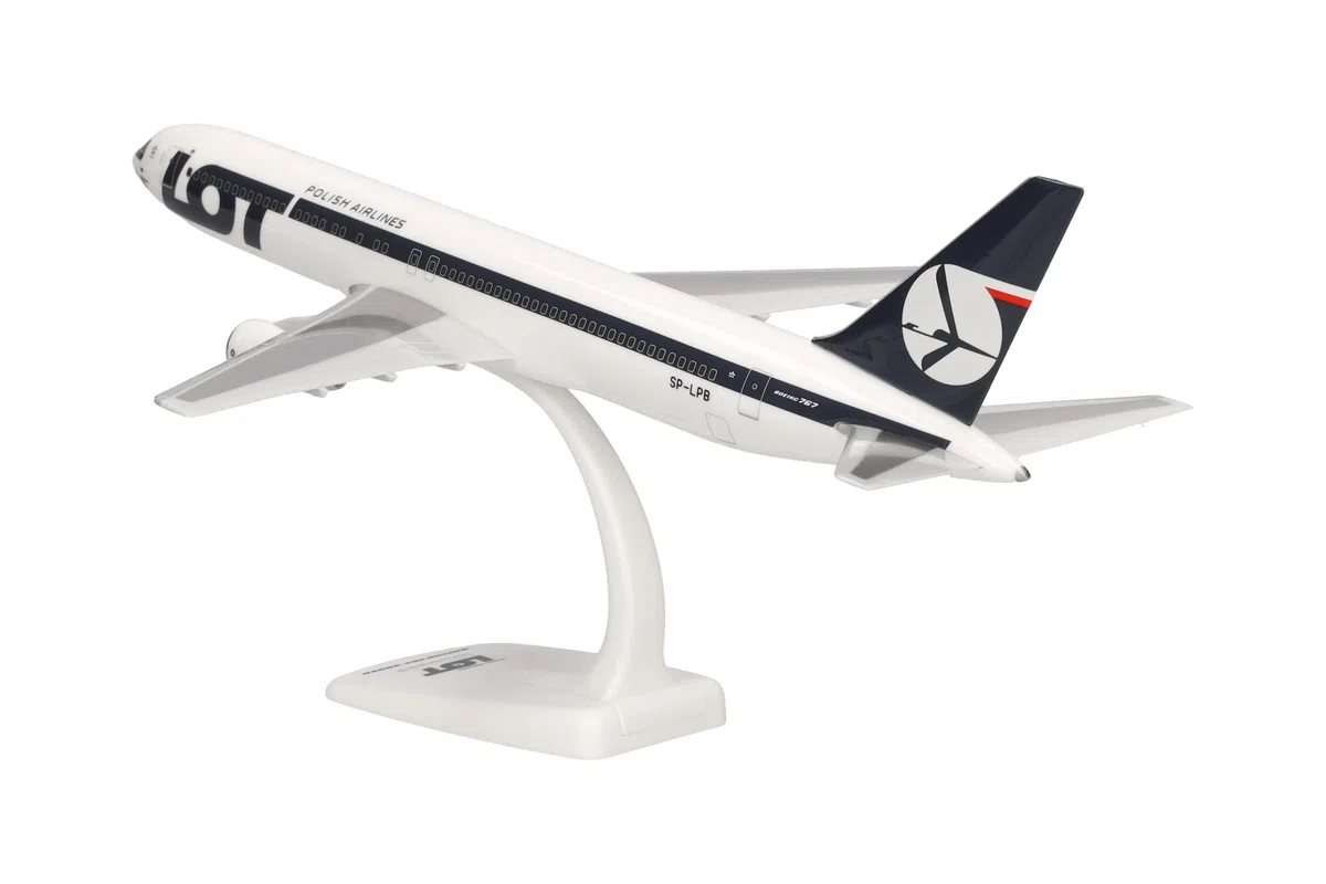 Herpa modello di aereo LOT Polish Airlines Boeing 767-300, in scala 1:200 - Snap-Fit, pezzo da collezione, miniatura deco, statuetta con supporto in plastica