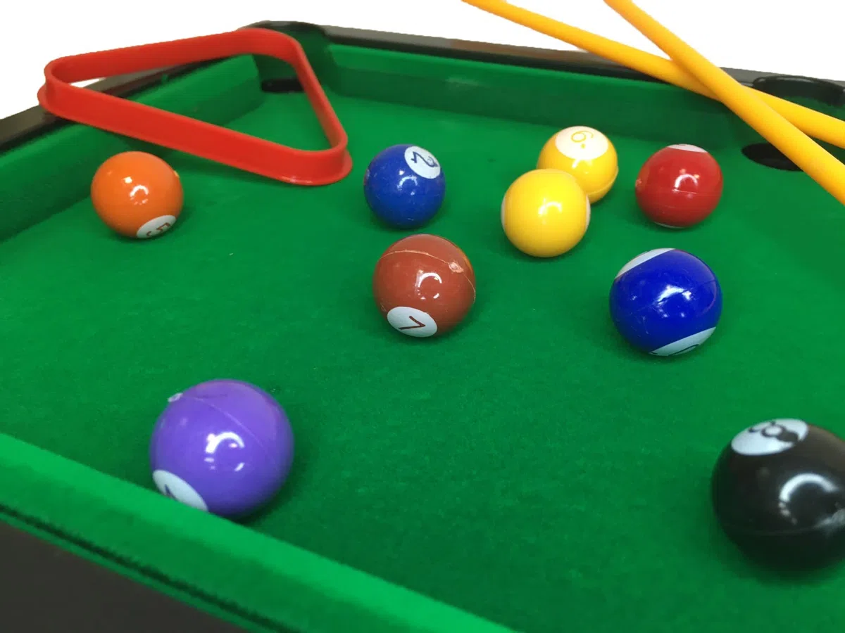 Gioco da Tavolo da Biliardo per Bambini Biliardino Giocattolo Tavolo da Biliardo Portatile Gioco Carambola per Bambini Adulti Ragazzi Giochi Carambola cm 44