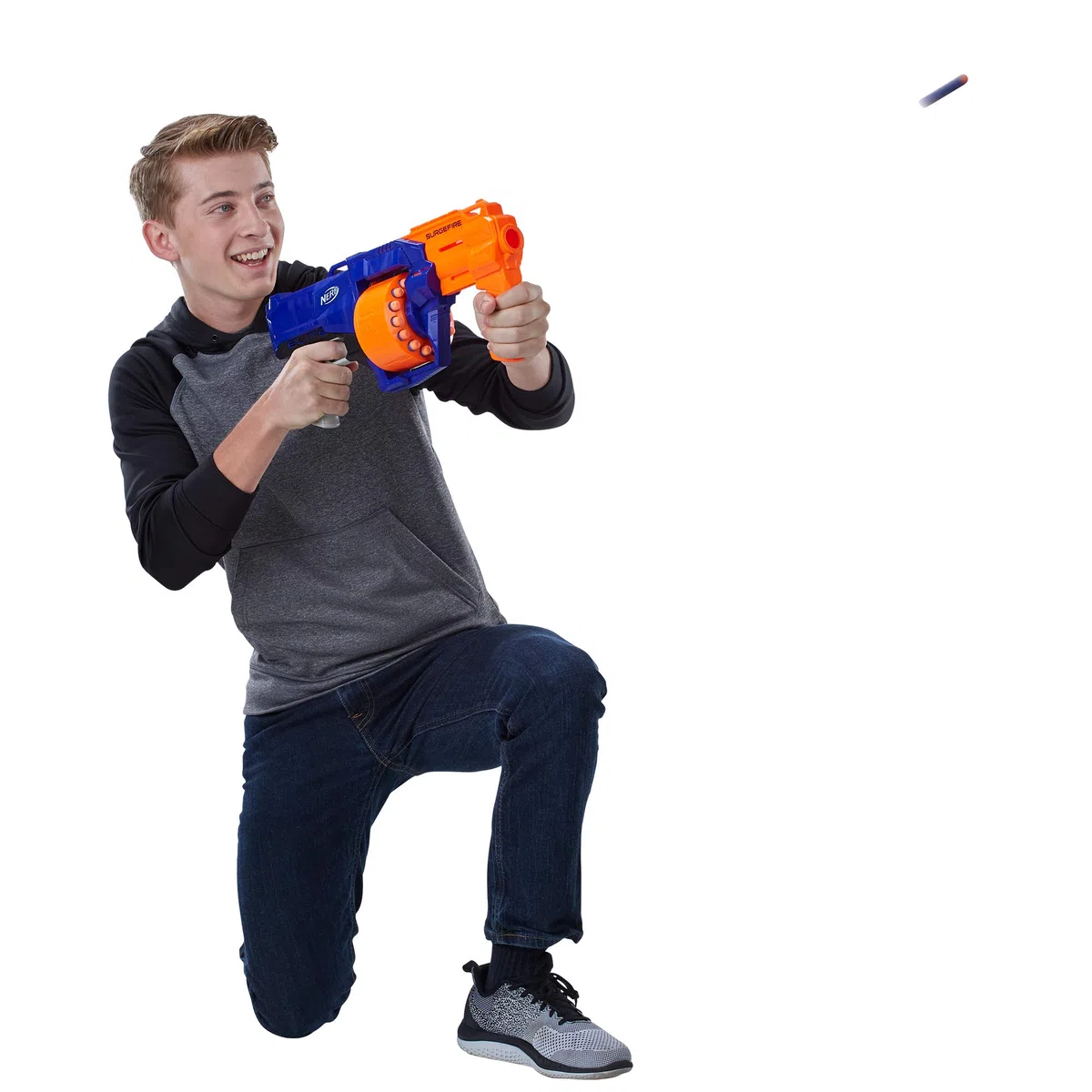 Hasbro Nerf E0011EU4 N-Strike Elite SurgeFire, Blaster con 15 dardi, Eta 8 + anni