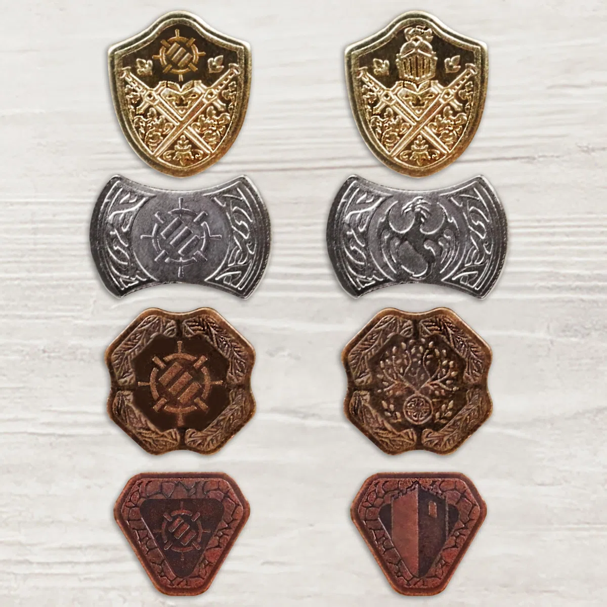 ENHANCE Set di Gettoni del Tesoro da Tavolo - 40 Gettoni MTG in Metallo (x10 per Ogni Design) con Gemme Assortite in Acrilico (Oltre 40) e Astuccio con Coulisse, Segnalini per Giochi di Ruolo