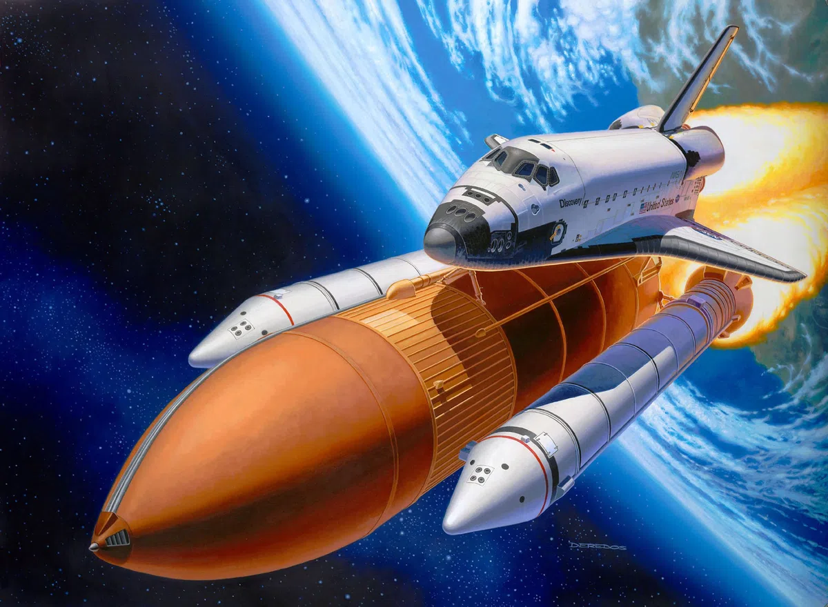 Revell 04736 - Space Shuttle Discovery e Booster Rockets Kit di Modello in Plastica, Scala 1:144