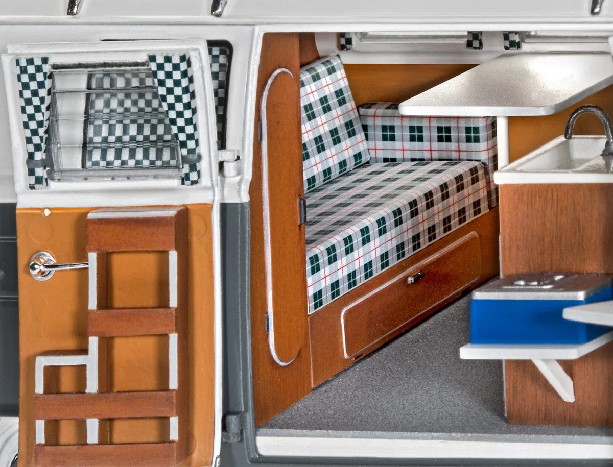 Revell 07674 VW T1 Camper 1:24 Kit modellino in plastica non costruito/non verniciato