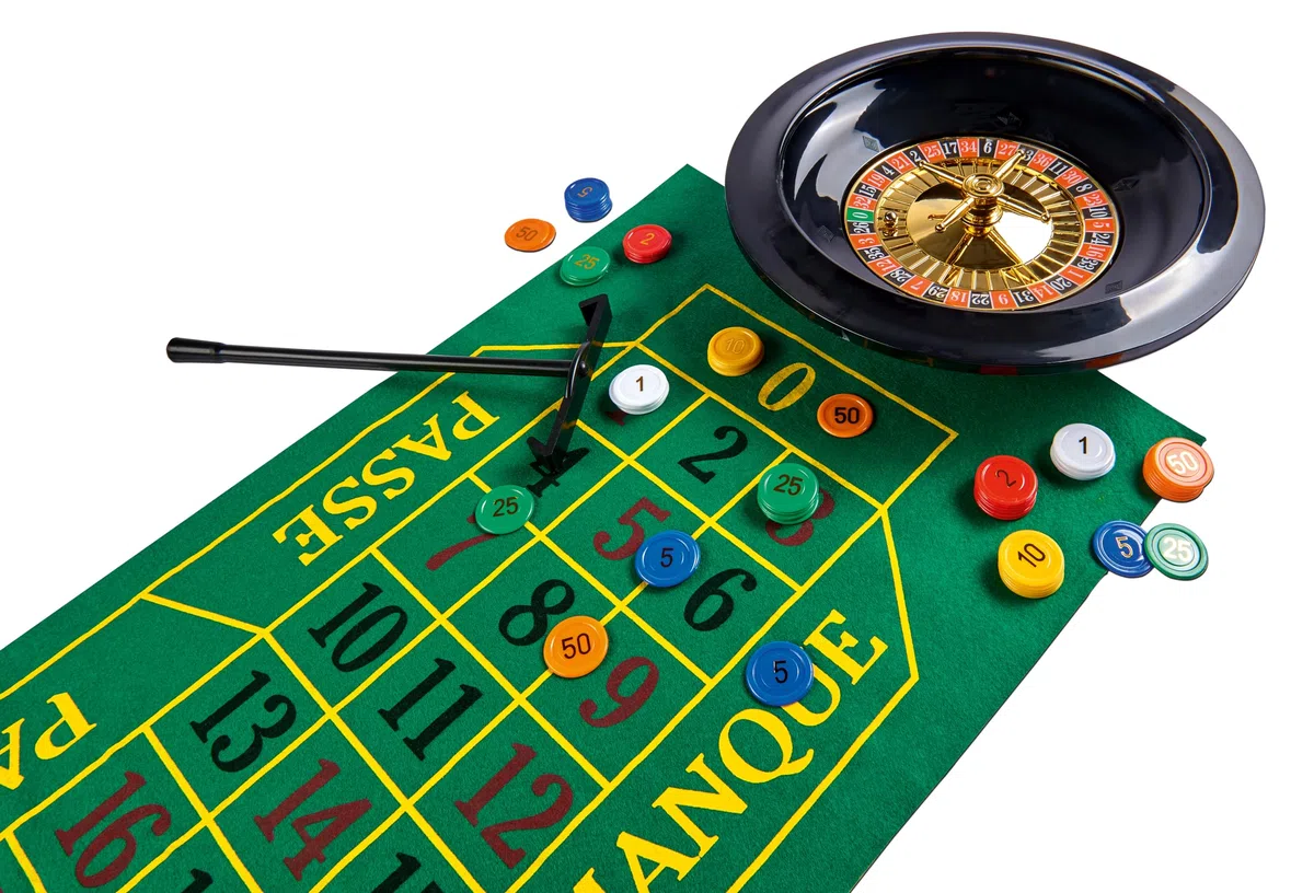noris 606102025 - Set roulette Deluxe con 2 sfere in acciaio, 60 fiche e altri accessori per una vera atmosfera da casinò, dai 6 anni in su