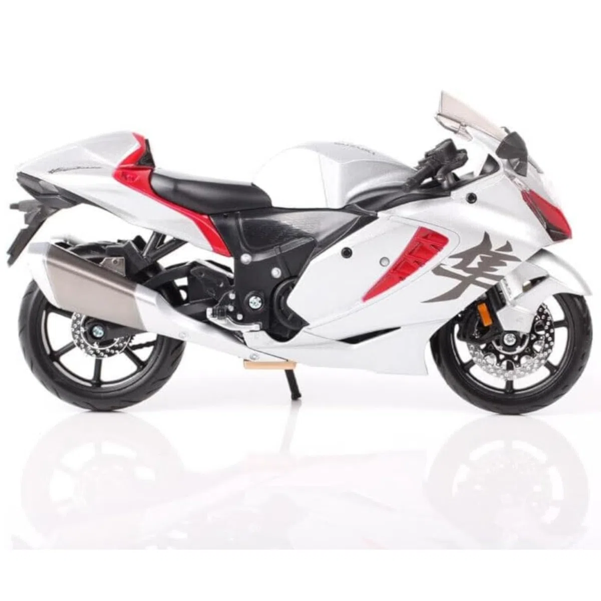 10-21848 - Maisto - Scala 1:12 - Moto - Suzuki Hayabusa 2022 - Argento