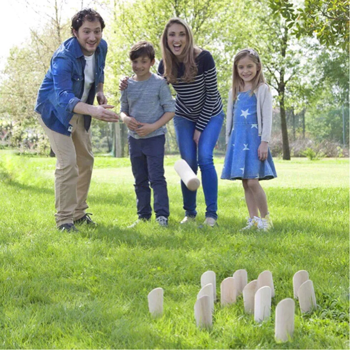 Tactic Games 52501 Mölkky - L'originale, gioco finlandese di lancio [Istruzioni in lingua tedesca]