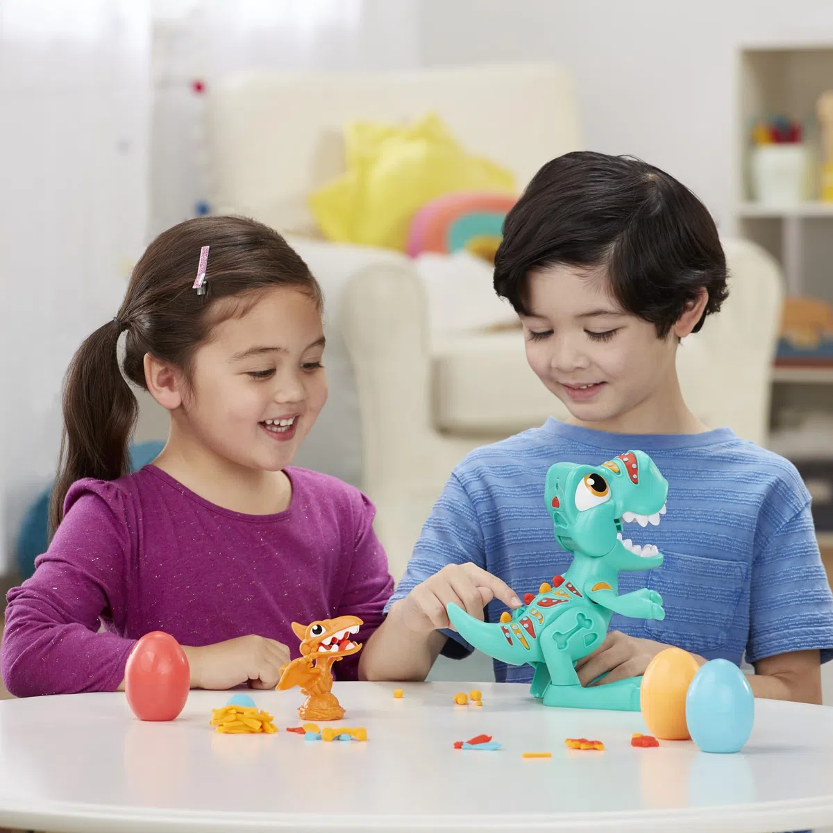 Play-Doh Dino Crew Crunchin' T-Rex Toy for Kids 3 Years and Up with Dinosaur Sounds and 3 Eggs