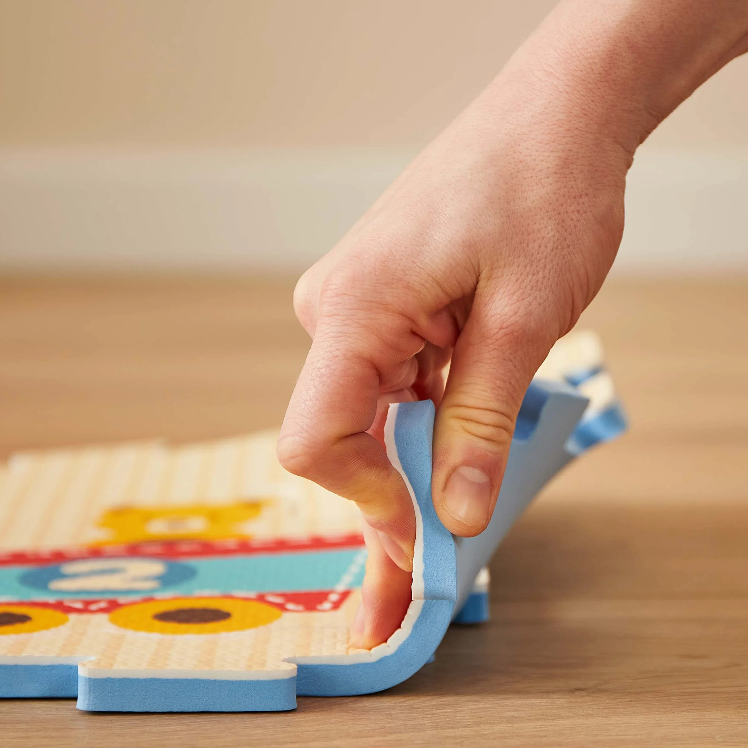 BIECO Tappeto Puzzle, 18 pz. | Tappetino Gioco Neonati | Puzzle XXL Bambini | Tappeto Gattonamento | Palestra | Tappeti Bambini | Imparare Lettere | Gioco