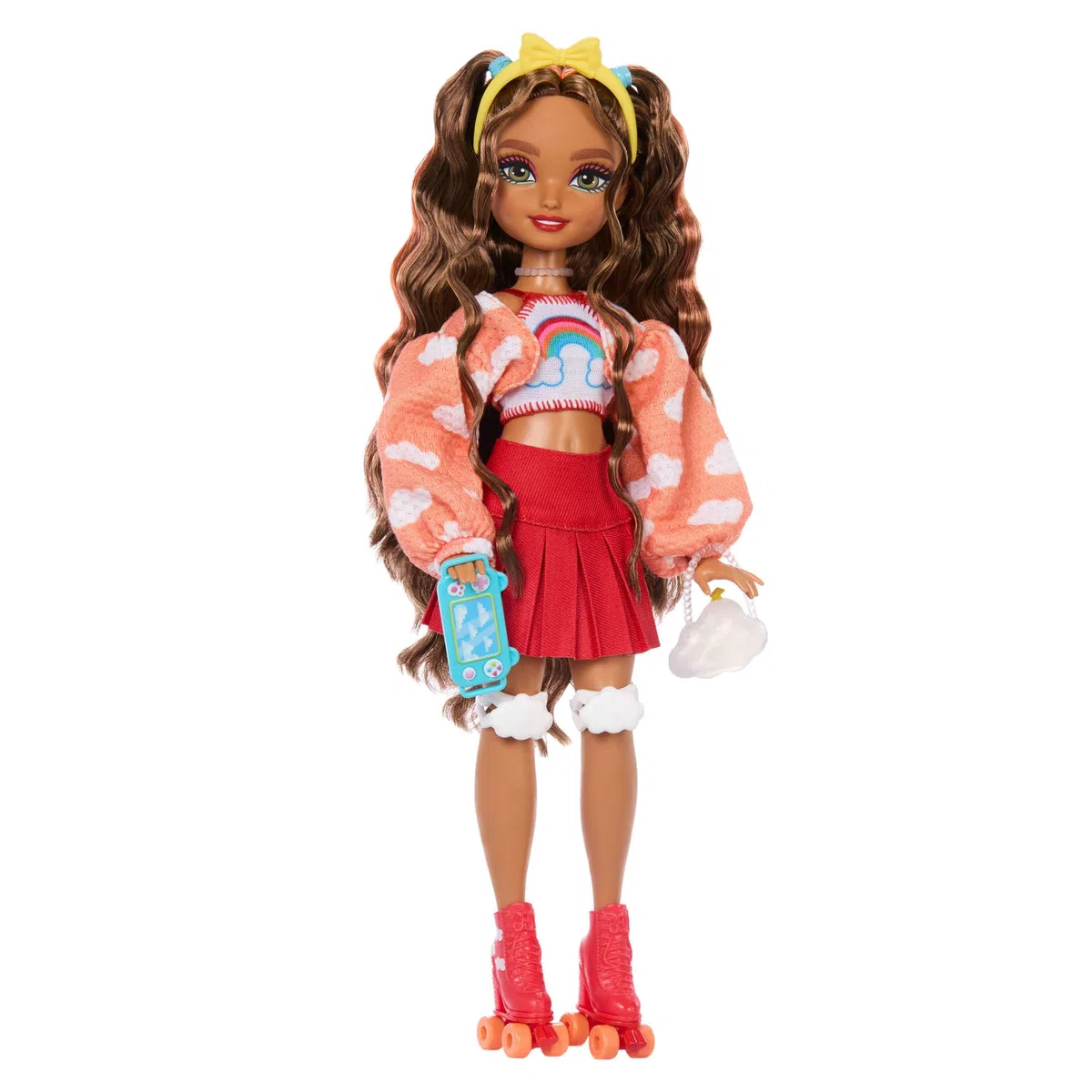 Barbie Dream Besties, Teresa, bambola snodata alla moda con pattini a rotelle e capelli castani, 9 accessori a tema videogiochi inclusi, giocattolo per bambini, 4+ anni, JFX98