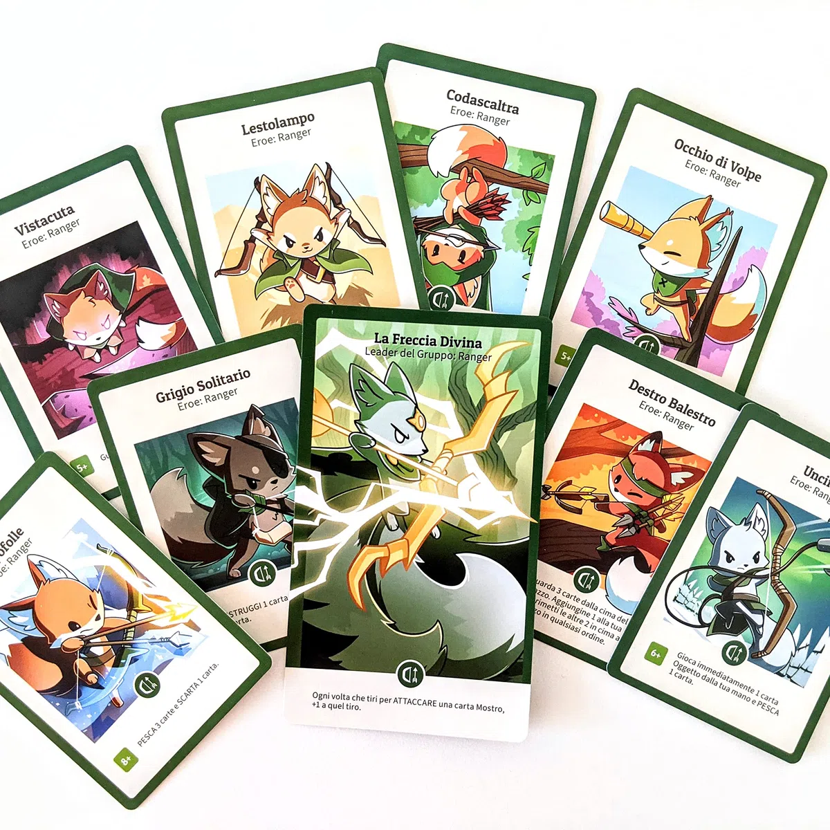 Asmodee – HERE TO SLAY – Raduna il tuo Gruppo di Eroi e Stermina i Mostri – Gioco da Tavolo Strategico, Carte da Gioco Competitivo per Amici e Famiglia – 2-6 Giocatori – 10+ Anni – Ed. in Italiano