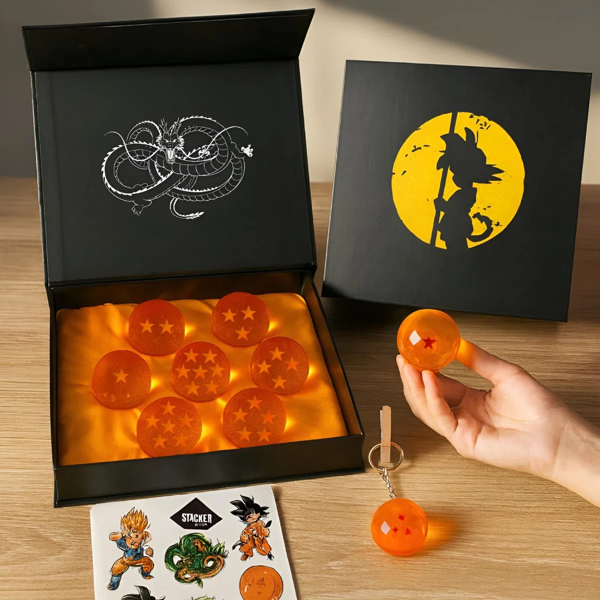 Dragon Ball - Set completo di 7 sfere di cristallo in acrilico, un ottimo regalo per collezionisti e fan Accessori con temi anime sono incluse sfere da 4,3 cm