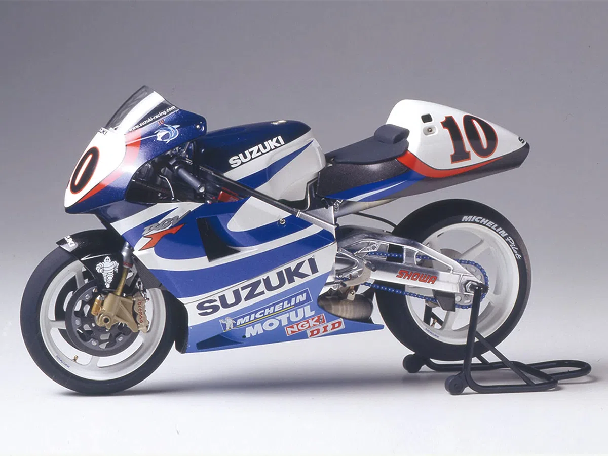 Tamiya Modellino Motocicletta | Model Building Kits | No.81 Suzuki RGV-?¡ XR89 14081 Scala 1:12 (Importato da Giappone)