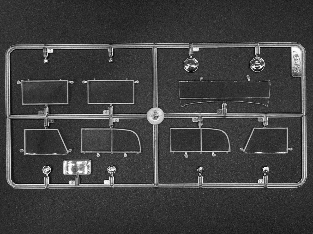 ICM 24012 – 1/24 Mercedes Tipo G4, Aperto Esecuzione, Gioco