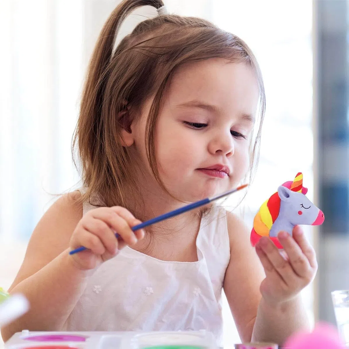 Funto Kit di pittura unicorno, set di arti e mestieri, progetto STEAM attività creativa giocattoli DIY, con 6 figurine, 6 contenitori di pittura, 1 pennello