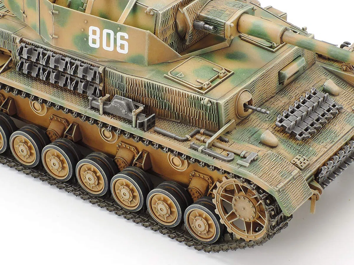 Tamiya 300035181 - Modellino Veicolo Speciale a Motore 161/2, Carro Armato IV J (1) della seconda Guerra Mondiale, Scala 1:35