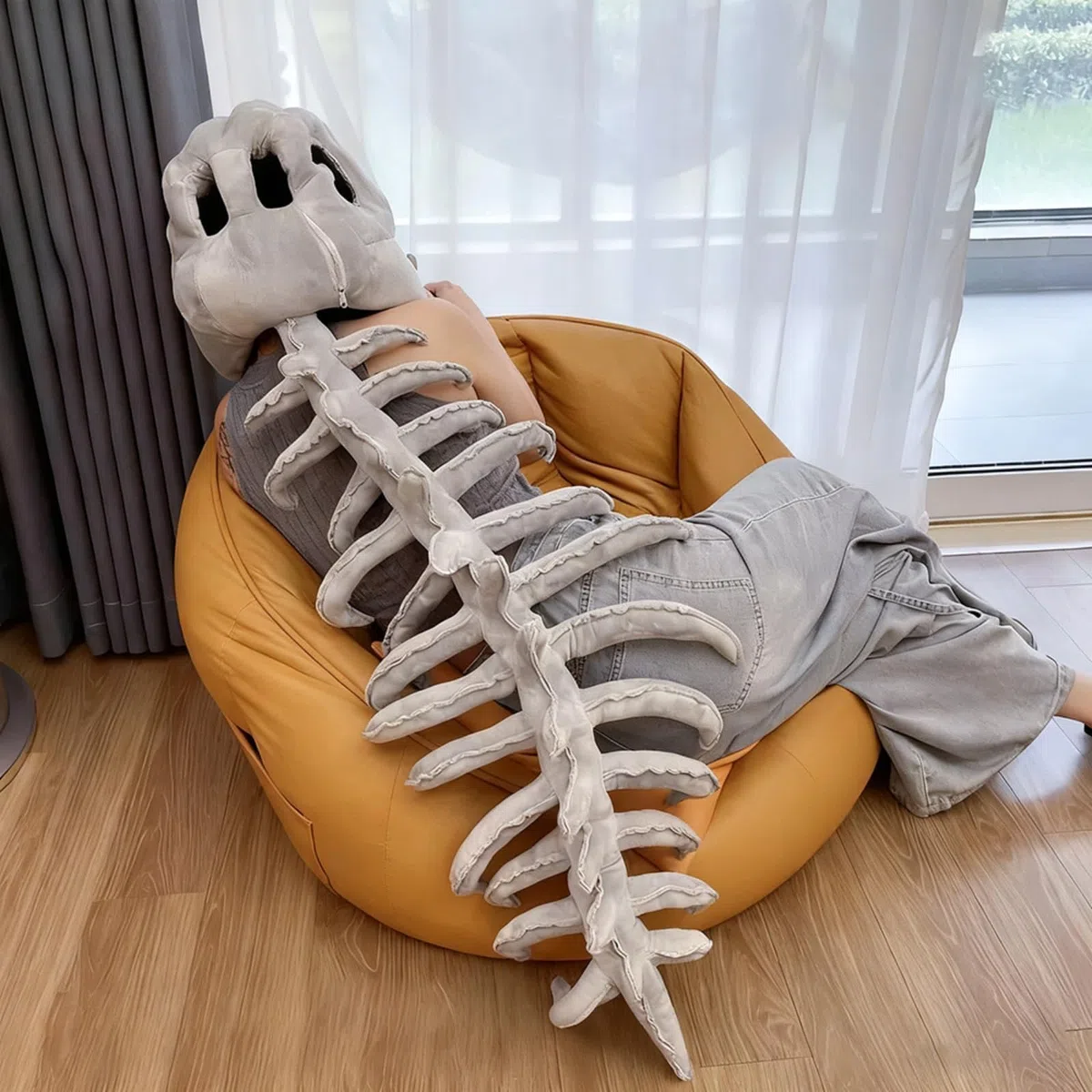 Dinosaur Skeleton Plush Costume, Spinosaurus Dino Outmefit, 3D Skeleton Design,Halloween Fun Realistic Dinosaur Costume, Spinosaurus Plush for Parties Toy (75cm/29.5in)