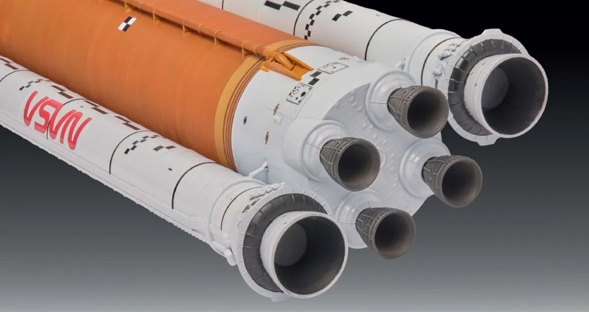 Revell 03760 NASA Artemis Space Launch System (SLS) scala 1:144 - Kit modello in plastica non costruita/non verniciata