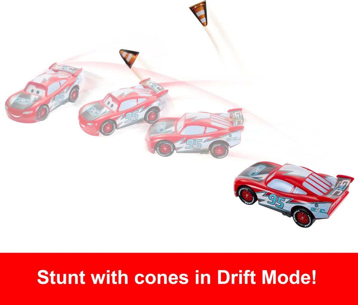 Mattel CARS - Saetta McQueen Corsa Globale Derapa e Sfreccia, veicolo con interruttore e 2 modalità rettilineo e sfreccia, 4 coni per realizzare la pista, giocattolo per bambini, 3+ anni, HXJ34
