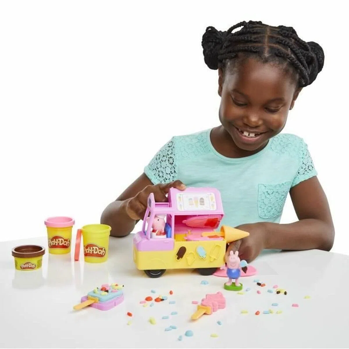Play-Doh, playset Il gelato di Peppa con camioncino dei gelati, action figure di Peppa e George e 5 vasetti