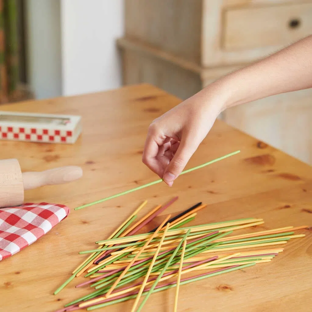 Balvi Gioco da Tavolo Mikadetti Gioco di abilità Mikado in Versione Spaghetti Bamboo