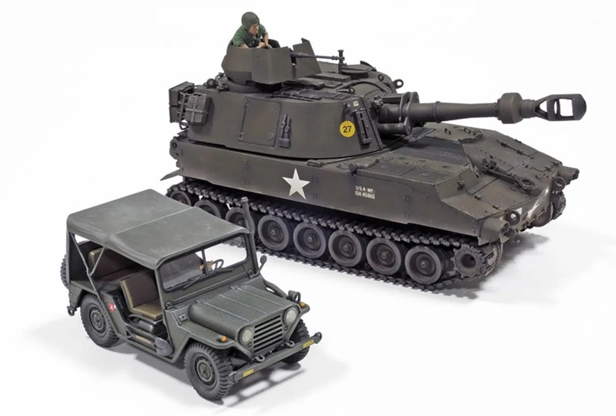 Modellino Carro Armato Us Utility Truck M151a1 Vietnam War Scala 1:35