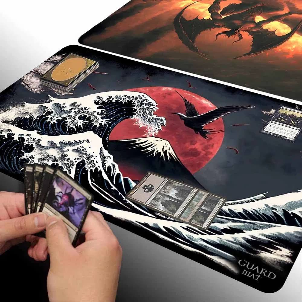 Waves of Tohoku (Bordi Cuciti) - Tappetino per Carte Magic - Tappeto per Gioco Magic The Gathering - Playmat Compatibile con MTG, Signore degli Anelli, Pokemon, TCG, Gioco di Carte