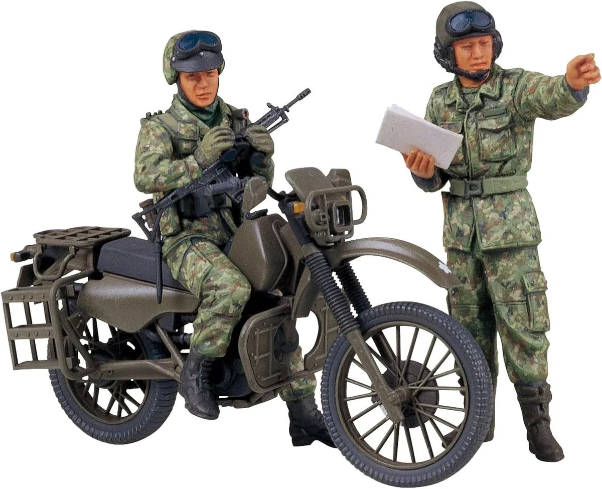Tamiya - 1:35 JGSDF fuoristrada (2), riproduzione fedele all'originale, modellismo, kit di costruzione in plastica, fai da te, hobby, incollaggio, kit in plastica, assemblaggio, non verniciato
