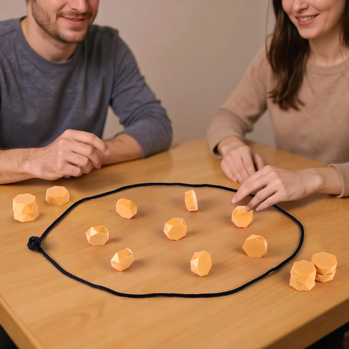 Gioco di Scacchi Magnetico Generico, Portatile e Strategico con Tavola Magnetica per Bambini e Adulti, Puzzle da Tavolo per Famiglia, Viaggio e Serate di Giochi con Corda e Pietre