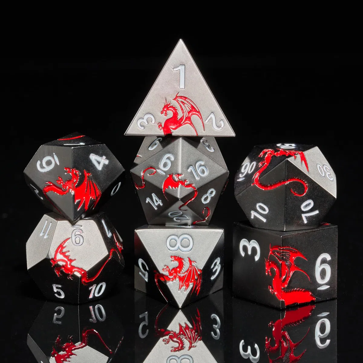 Set di dadi in metallo per DND D&D, per D&D Dungeons and Dragons, TTRPG, dadi in metallo con scatola di dadi a forma di drago (drago nero rosso)