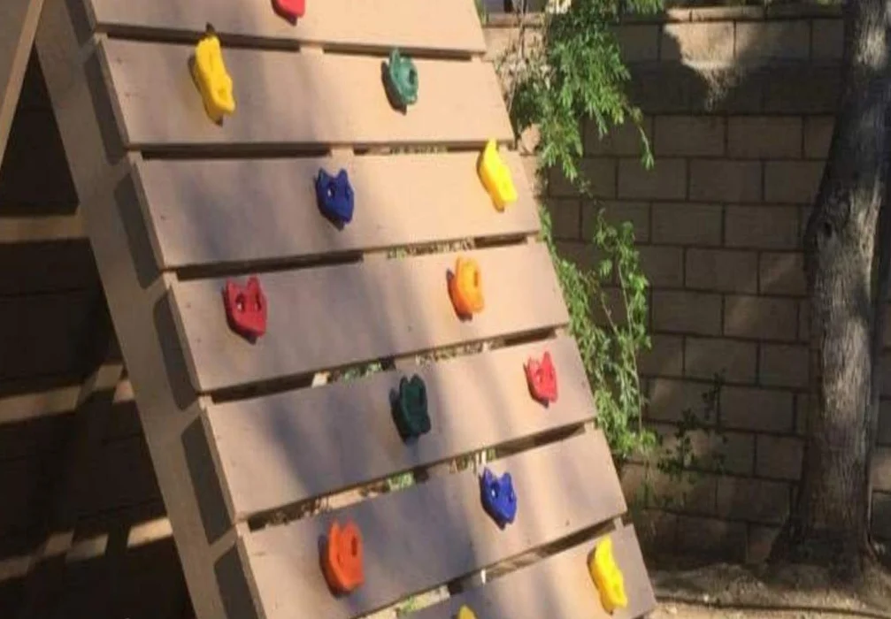 KINSPORY Prese Arrampicata Bambini, 10 Pezzi Prese d'arrampicata per pareti, Colorati, Incluso Materiale di Fissaggio, con Set di Viti