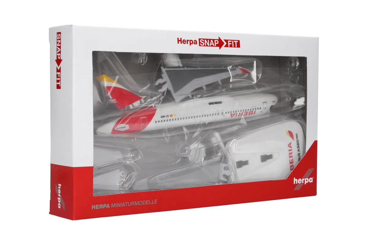 Herpa modello di aereo Iberia Airbus A320 neo – EC-NER "Barajas", in scala 1:200 - Snap-Fit, pezzo da collezione, miniatura deco, statuetta con supporto in plastica